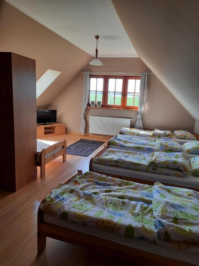 Dom Wakacyjny Hortensja Jastrzebia Gora Mieroszyno Kültér fotó